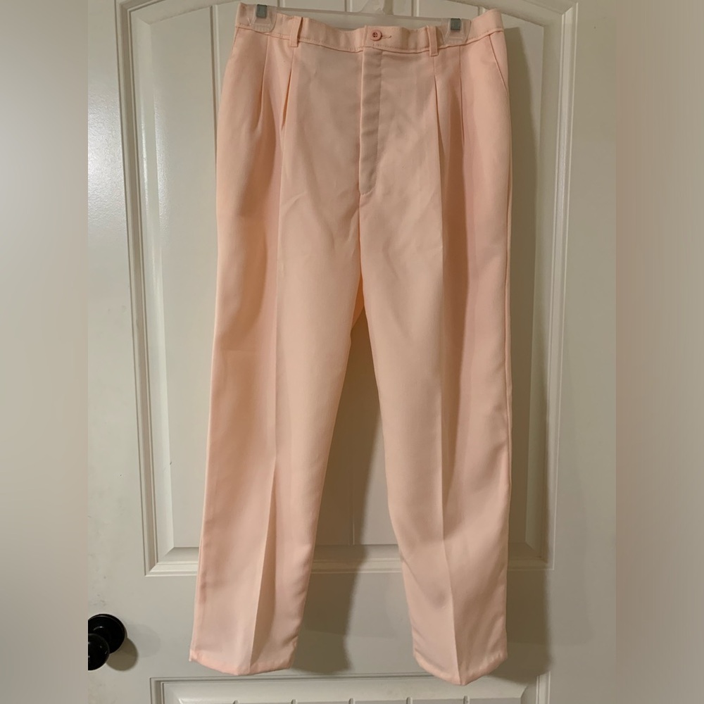 Women’s vintage Levi’s slacks